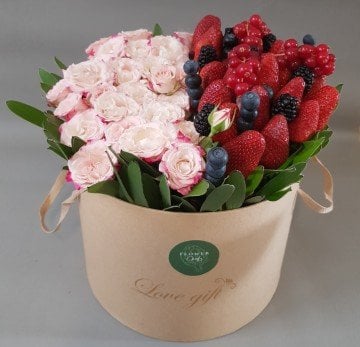 BERRY LOVER